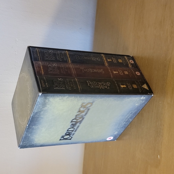 Lord Of The Rings Extended Edition 3 Part Box Set DVD Partially Unopened - Picture 6 of 15